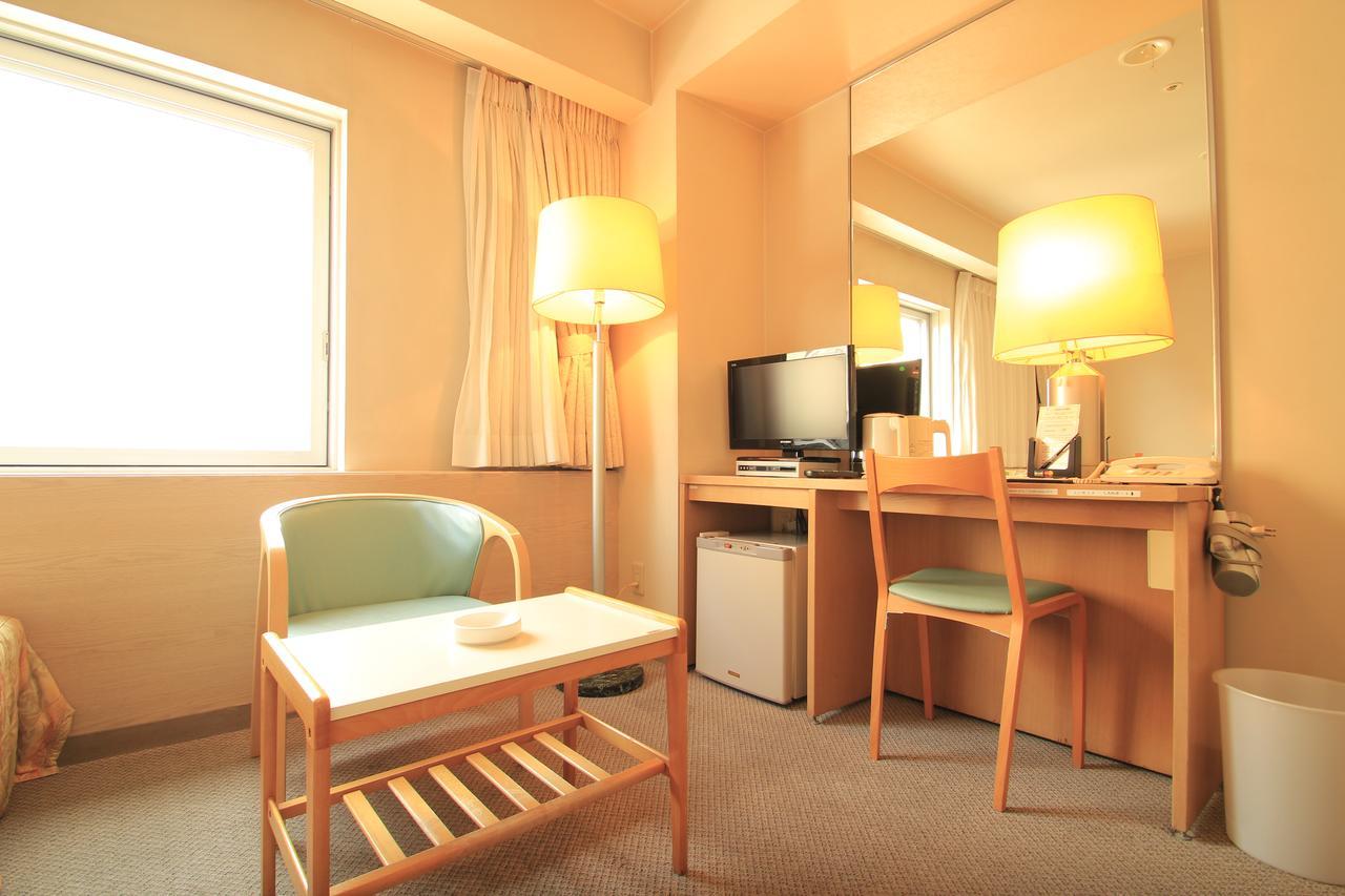Shinsayama Daiichi Hotel Exteriör bild